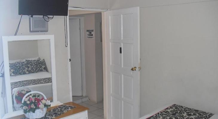 Ocean Crest Guest House