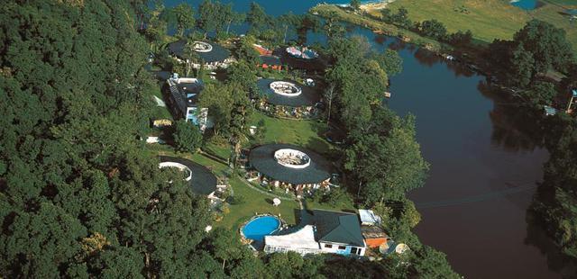 Fish Tail Lodge