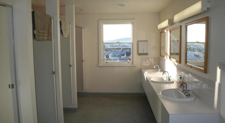 Arthouse Hostel
