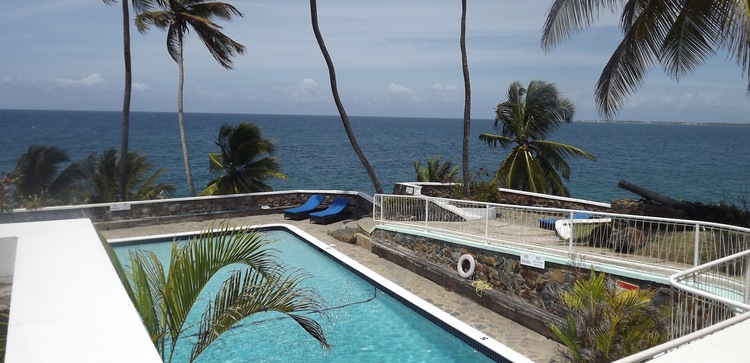 Blue Haven Hotel