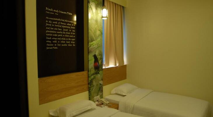 KK Suites Hotel