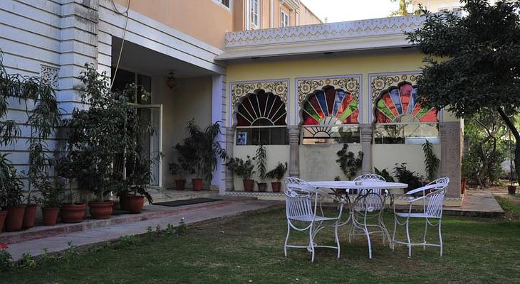 Hotel Anuraag Villa