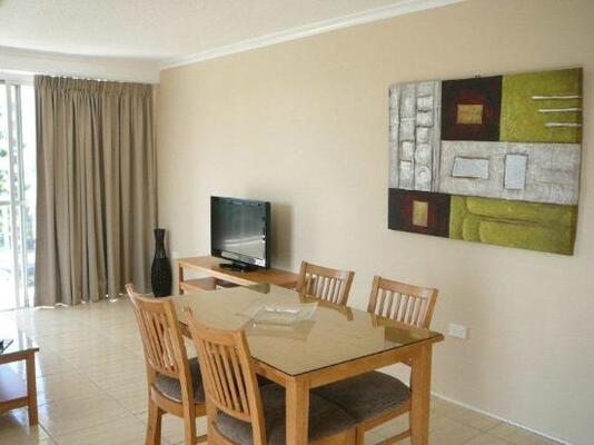 Surfers Beachside Holiday Apartments