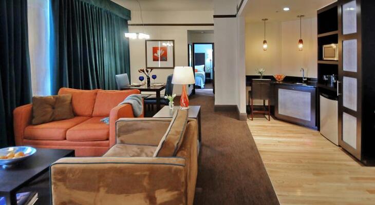 Magnolia Hotel Denver, A Tribute Portfolio Hotel