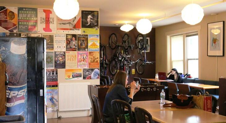 The Green Tortoise Hostel Seattle