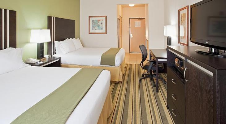 Holiday Inn Express & Suites Berkeley, an IHG Hotel