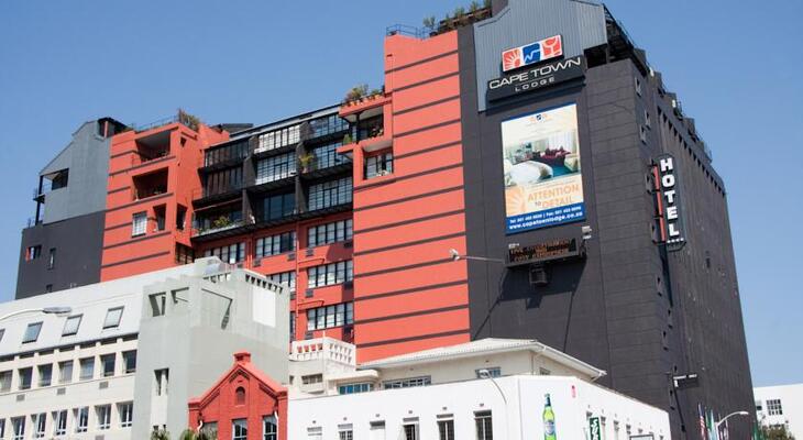 Cape Town Lodge Hotel