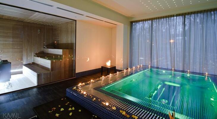 Platinum Palace Hotel