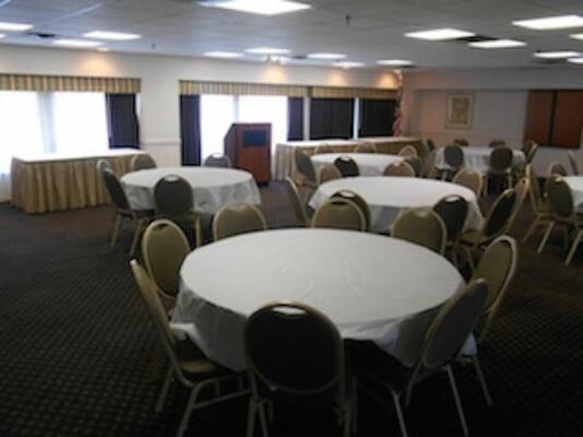 Ramada by Wyndham Nashville/Music Valley