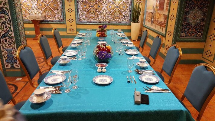 Simorgh Hotel