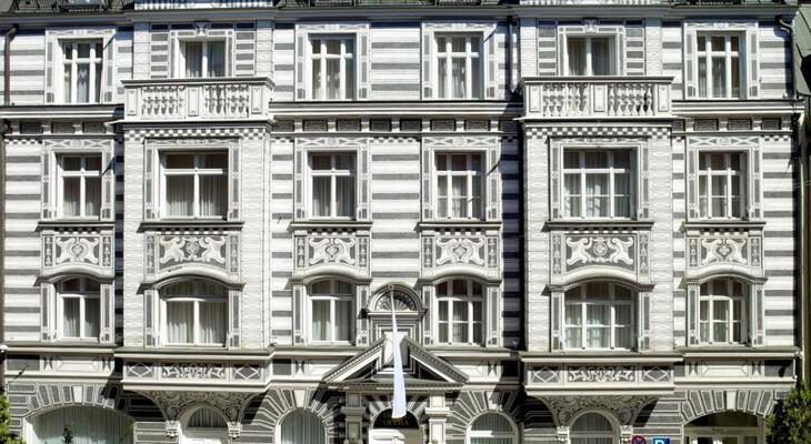 Hotel Opera