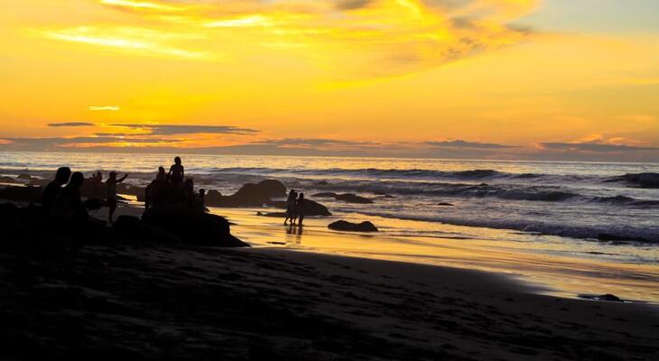 Los Corales