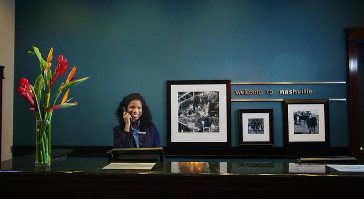 Hampton Inn & Suites Nashville-Downtown