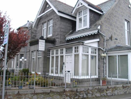 Brentwood Villa Bed and Breakfast