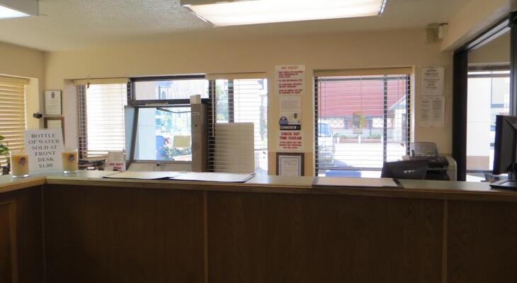 Americas Best Value Inn & Suites Kansas City