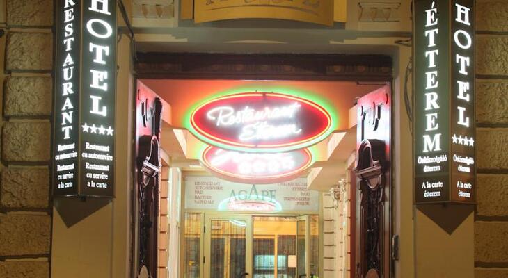 Hotel Agape