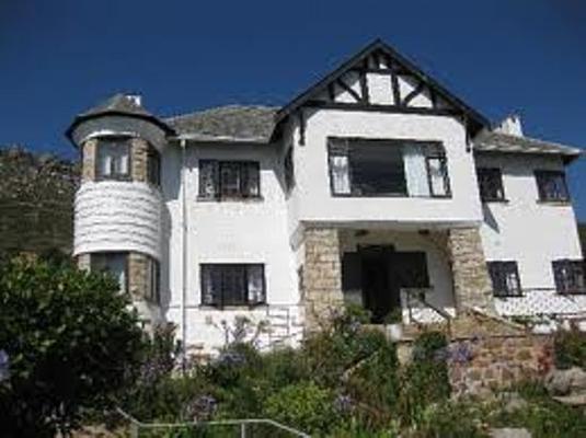 Sunny Cove Manor