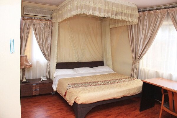 Fang Fang Hotel