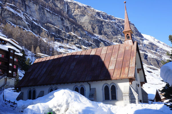 St Peter's English Church