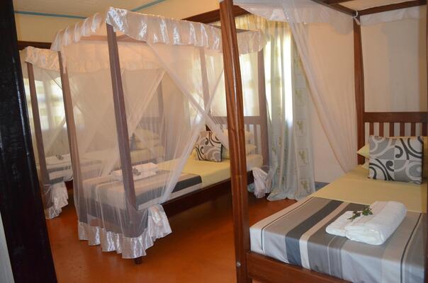 African Roots Guest House - Entebbe