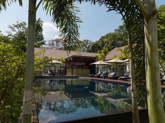 Lynnaya Urban River Resort & Spa