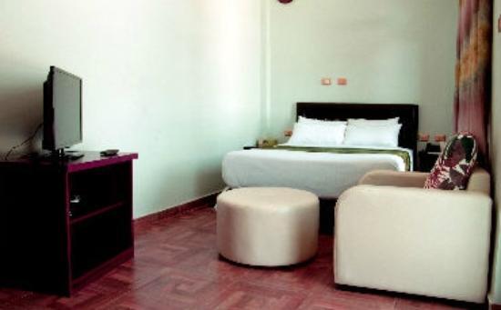 Bow Hotel B&B