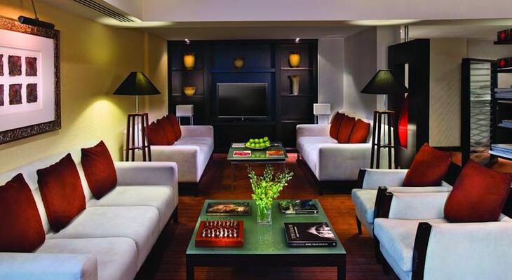 Ramada Plaza by Wyndham Dubai Deira