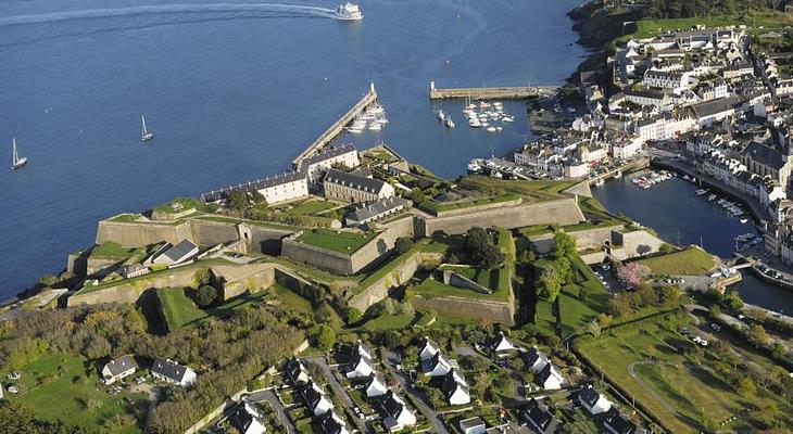 Citadelle Vauban Hotel Museum