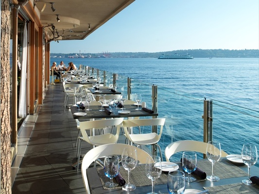 Six Seven Restaurant