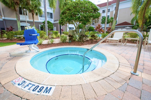 Best Western Plus Kissimmee-Lake Buena Vista South Inn & Suites