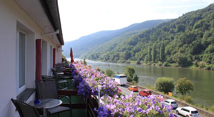Moselromantik - Hotel Zum Lowen