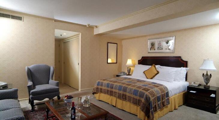 Park Plaza