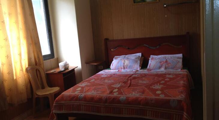 Regis Hotel