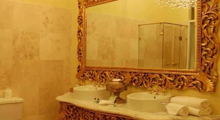 The Dawson Hotel