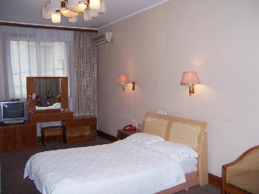 Sam's Guesthouse Chengdu Youth Hostel