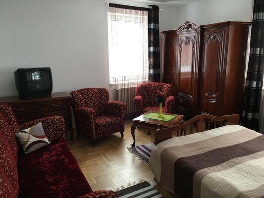 Rolling Stone Hostel