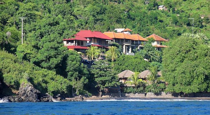Bayu Cottages Hotel and Restaurant