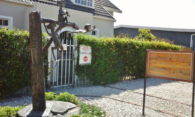 Jembjos Knysna Lodge & Backpackers