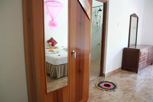 Shiva's Beach Resort & Restaurant