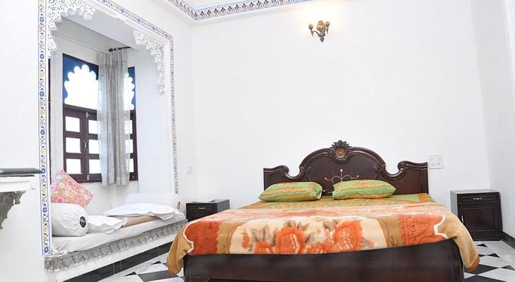 Hotel Gangaur Palace