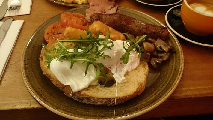 Cafe Segovia