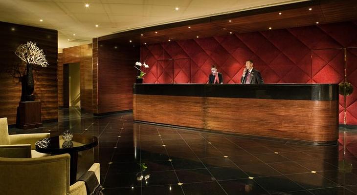 Warwick Paris