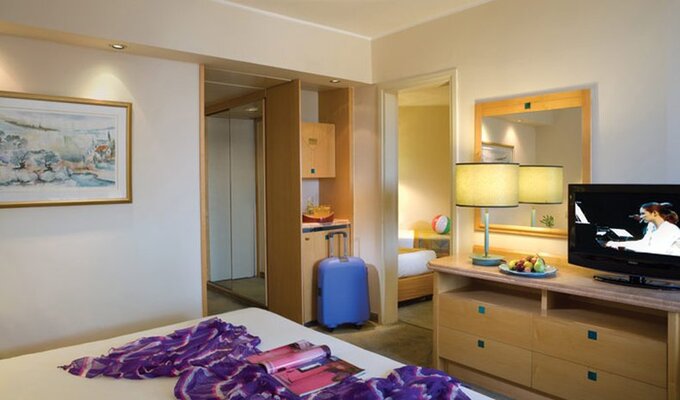 King Solomon by Isrotel Collection