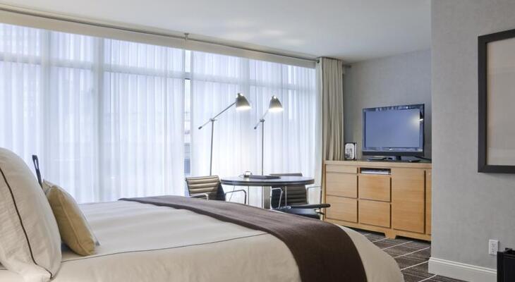 The Colonnade Hotel
