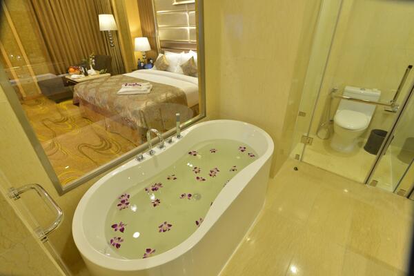 Best Western Chinatown Hotel