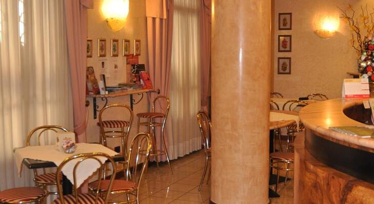 Hotel Mignon
