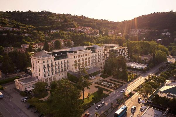 Rooms And Apartments Roza
