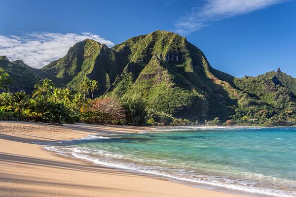 Tunnels Beach