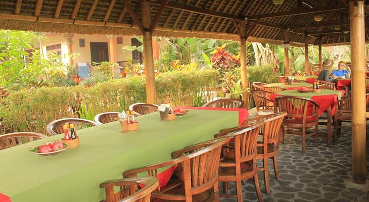 Lihat Sawah Guest House