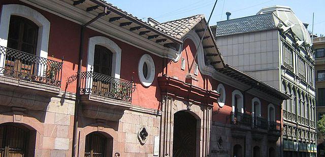 Casa Colorada